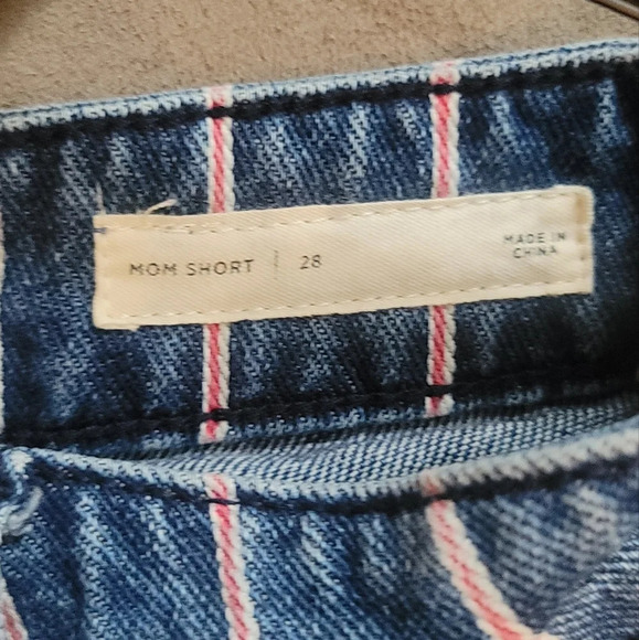 PacSun the mom denim shorts - Picture 2 of 5